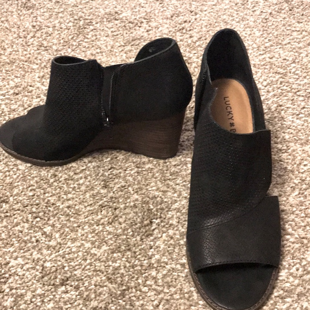 Lucky brand shoes